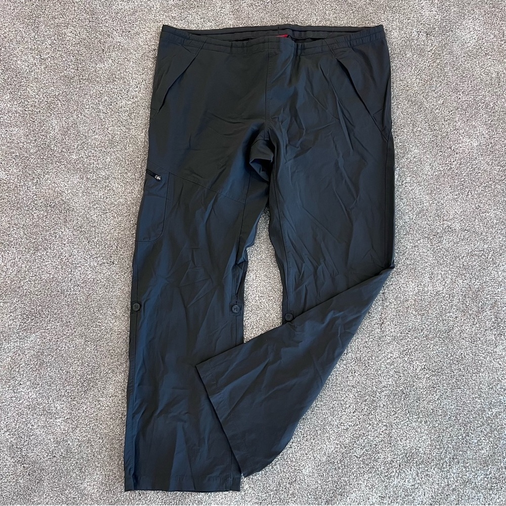 The North Face Women’s ARSY Size XL Reg Gray Hiking Outdoor Pants Roll Up Nylon